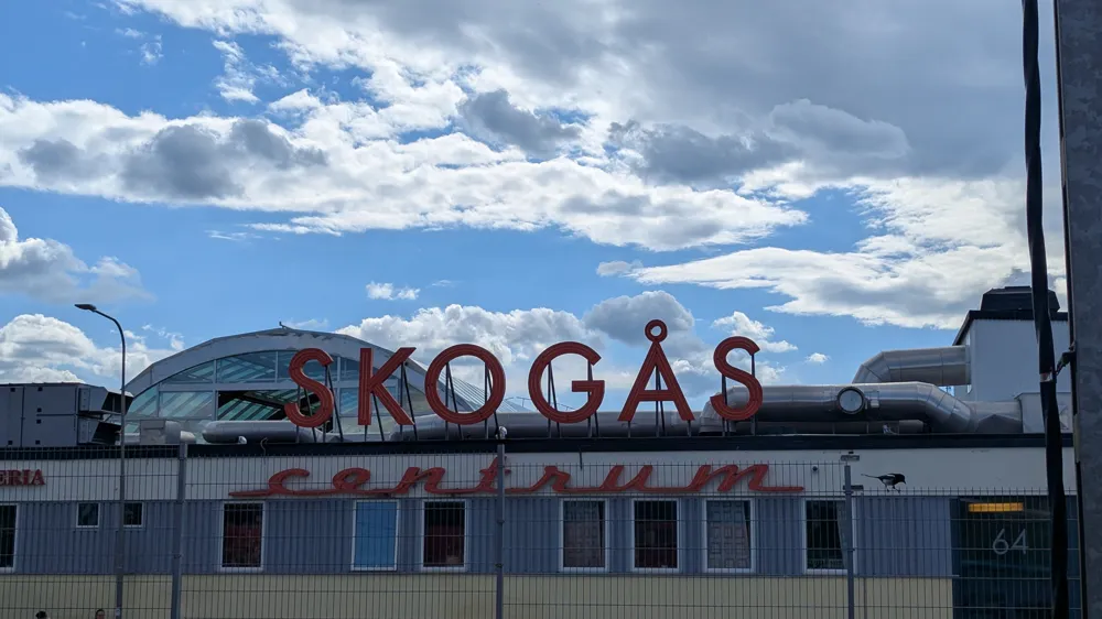 Skogås centrums ekonomiska kollaps under sjuksäsongen