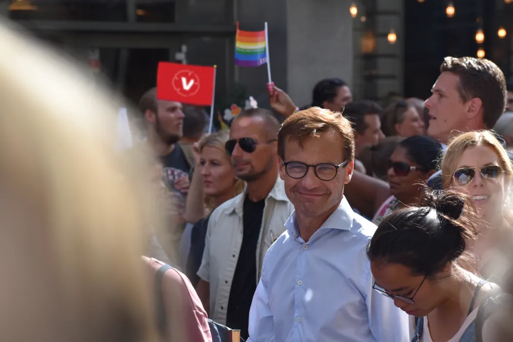 Ulf Kristersson överväger att rösta vänster