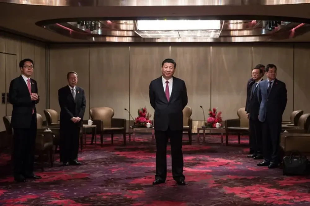 Xi Jinping svarar USAs tull med aura farming